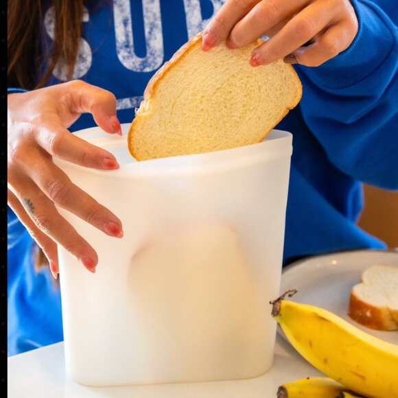 Small Hours - The Set of 2 Silicone Food Bags - Picture 5 of 8